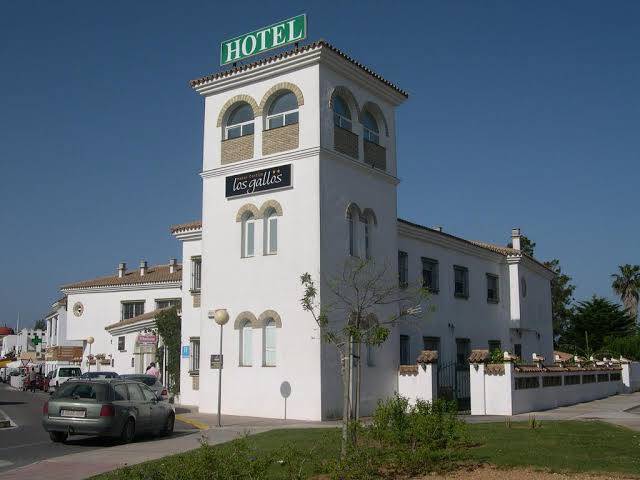 Hotel cortijo los gallos