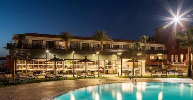 Hotel Ilunion Calas De Conil Image