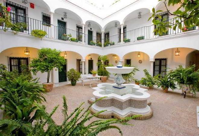 Hotel los helechos