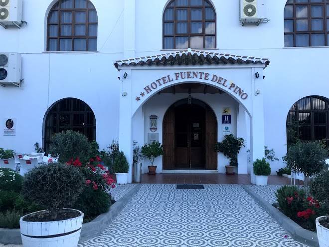 Hotel Meson Fuente Del Pino Image