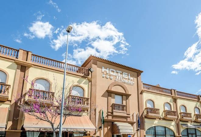 Hotel Mirador Del Estrecho Image