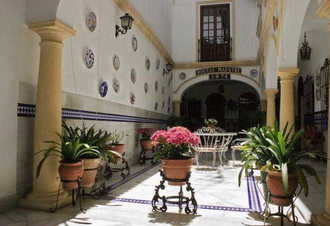 Hotel Maestre Image