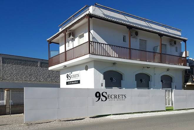 Hotel 9 secrets