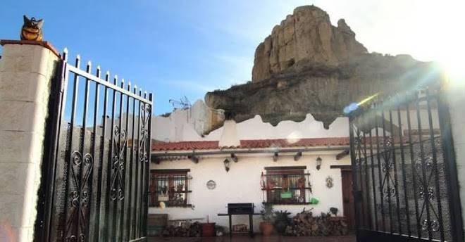Cueva alegria