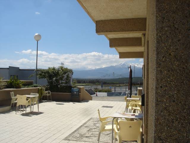 Hotel restaurante area de servicio vista nevada