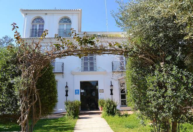 Hotel restaurante toruno