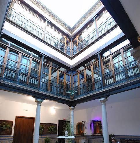 Hotel alvar fanez