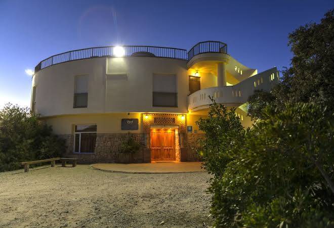 Hotel paraje la lambra