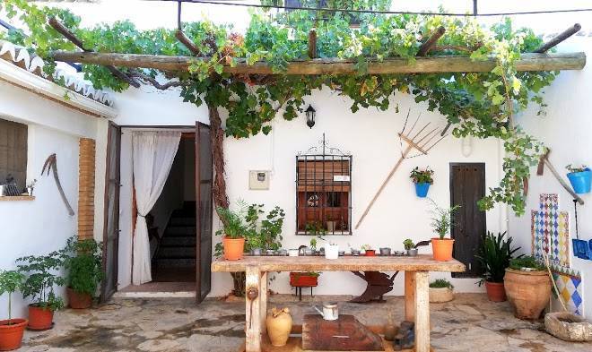 Cortijo los dolmenes