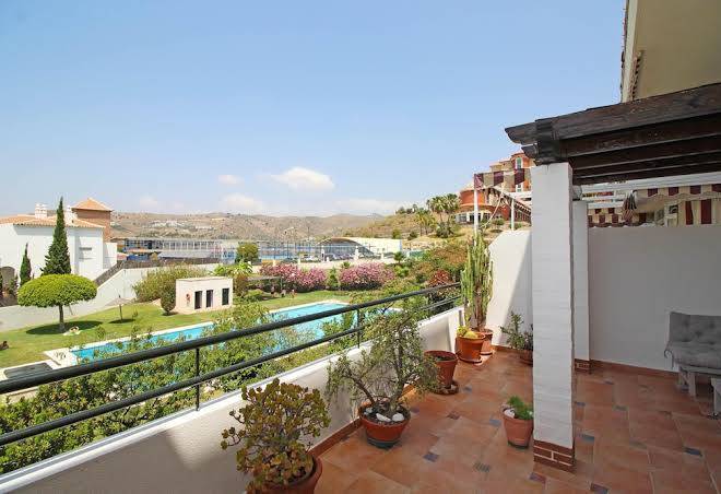 Del parque flats anoreta golf