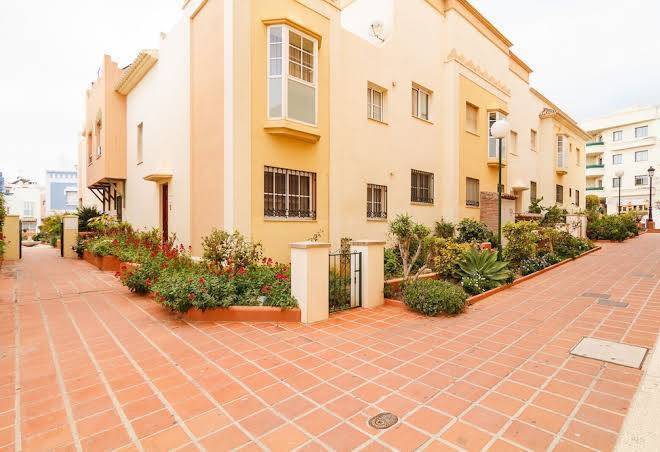 Edificio Toboso Ii Image