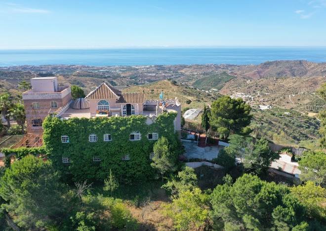 Finca johanna naturista sejour gite chambre d'hotes naturiste malaga