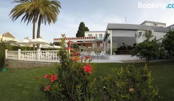 Hotel complejo los rosales