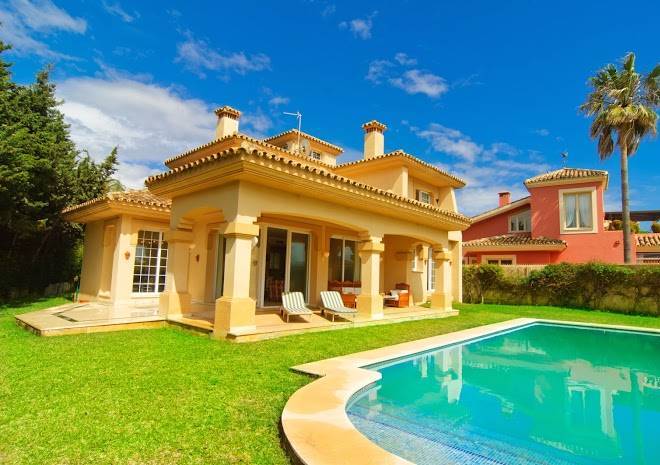 Las Chapas Playa Image