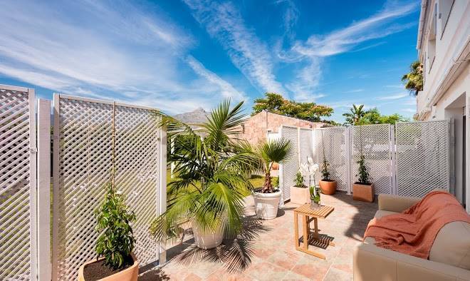 Molo44 suites puerto banus