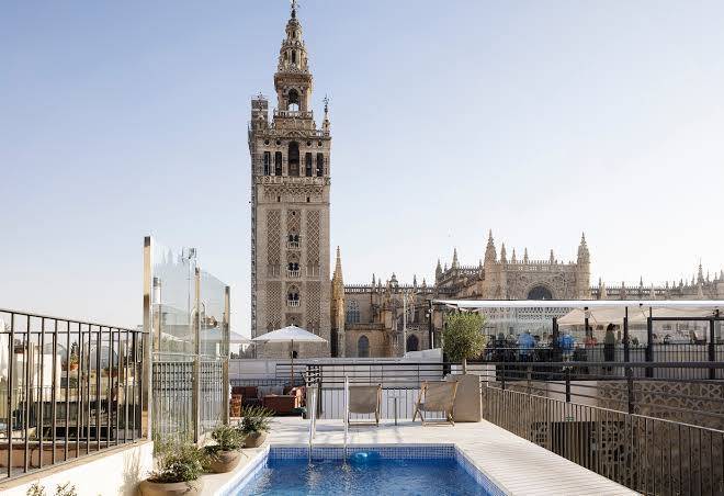 Eme catedral mercer hotel