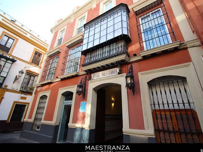 Hotel maestranza