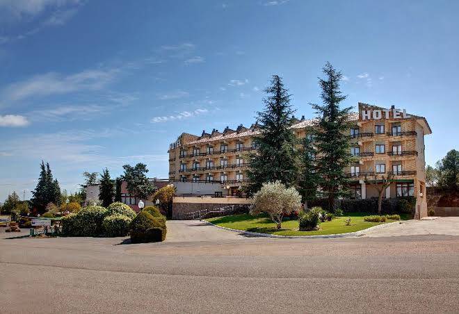 Hotel rey sancho ramirez