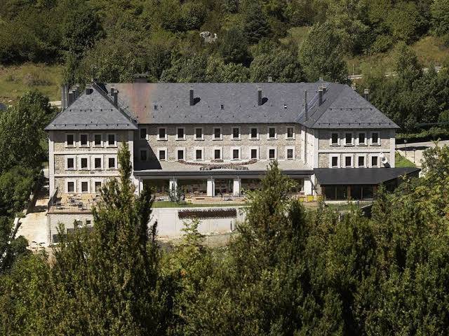 Hotel santa cristina petit spa