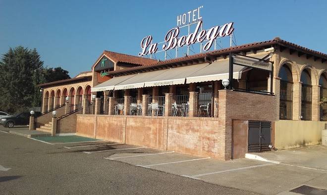 Hotel Restaurante La Bodega Image