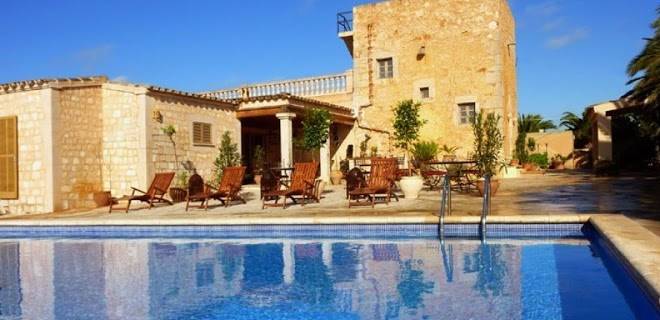 Agroturismo short de can carrio s l