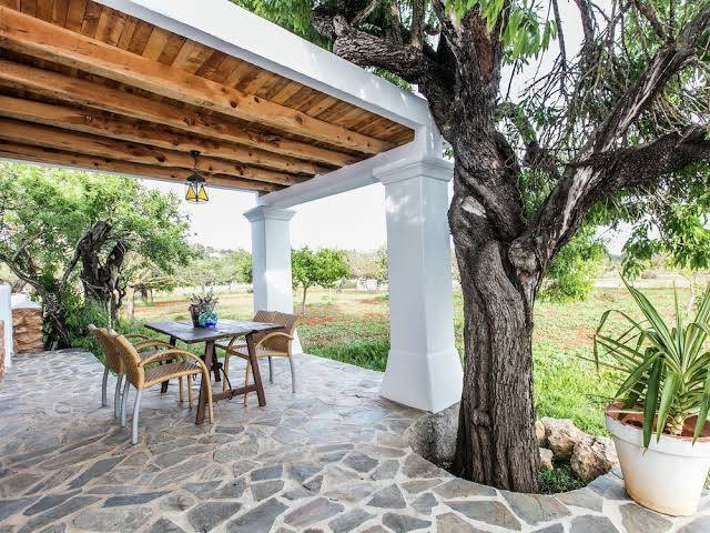 Authentic finca with private pool near san carlos
