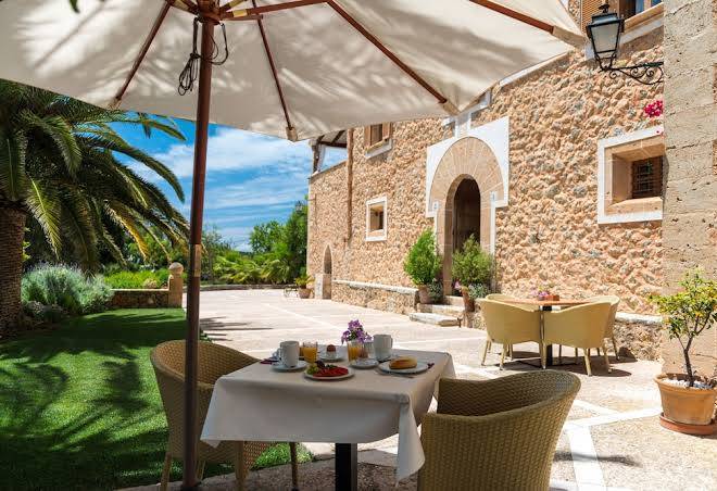 Finca hotel can estades