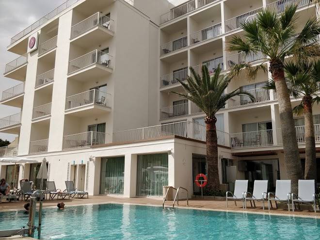 Hotel js yate