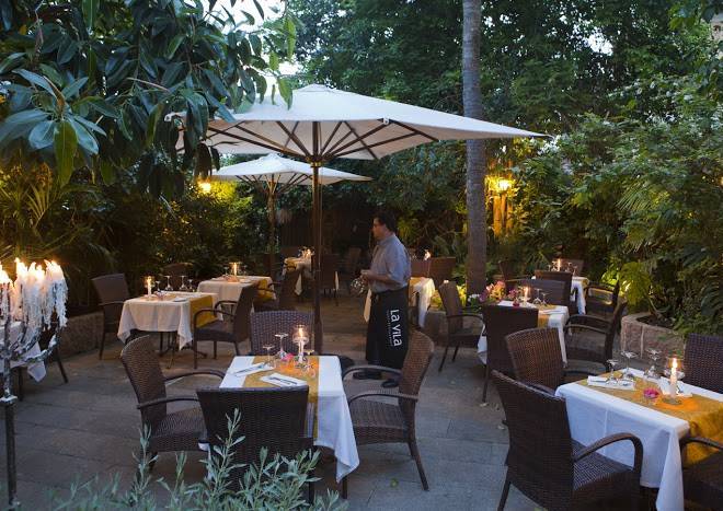 La Vila Hotel & Restaurant Image