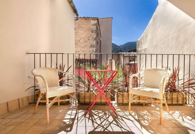 Lluna Aqua Soller Image