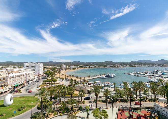 The red hotel by ibiza feeling