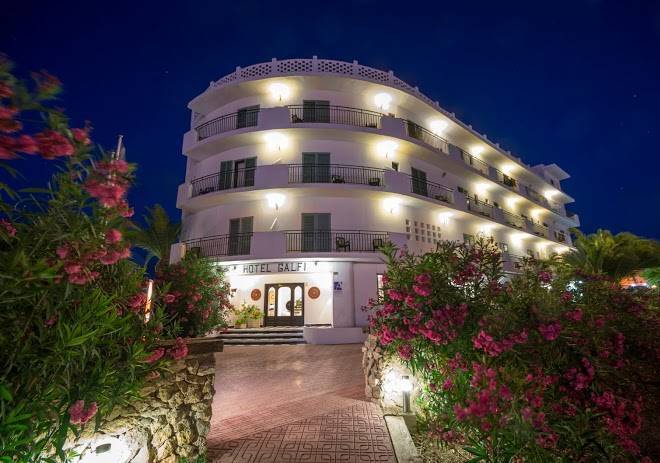 Azuline hotel galfi