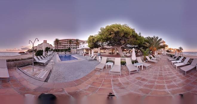Be live adults only la cala boutique