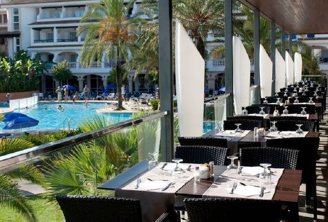 Beach club font de sa cala