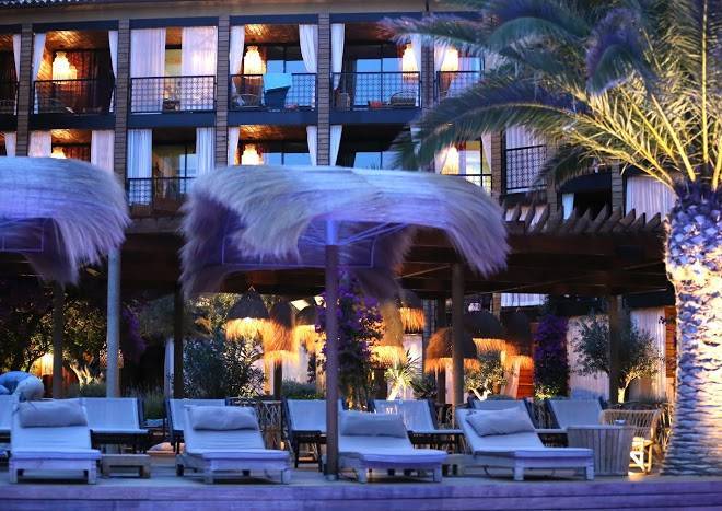 Bikini island & mountain hotels
