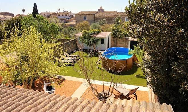 Ca sa comare holiday home