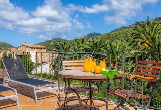 Finca ca's curial