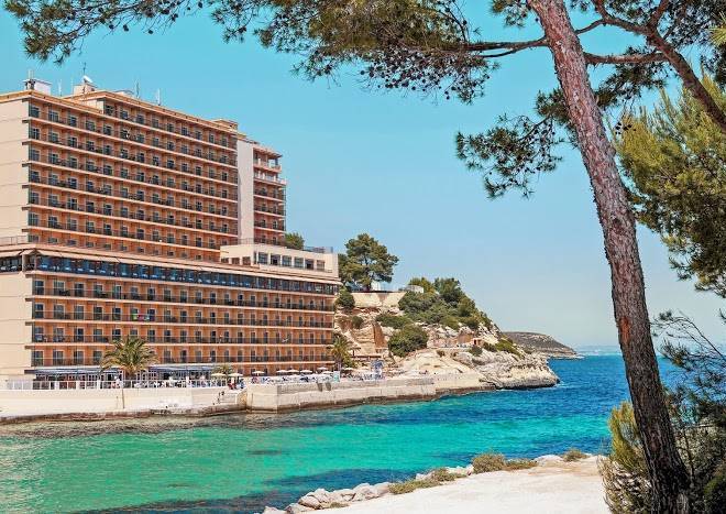 Globales cala vinas hotel