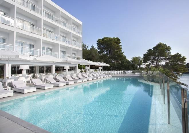 Grupotel ibiza beach resort