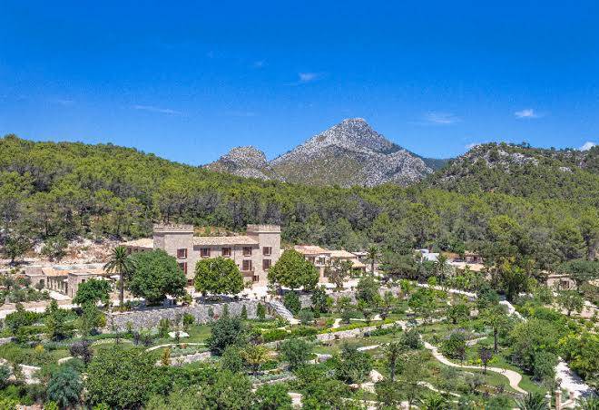 Hotel Castell Son Claret Image