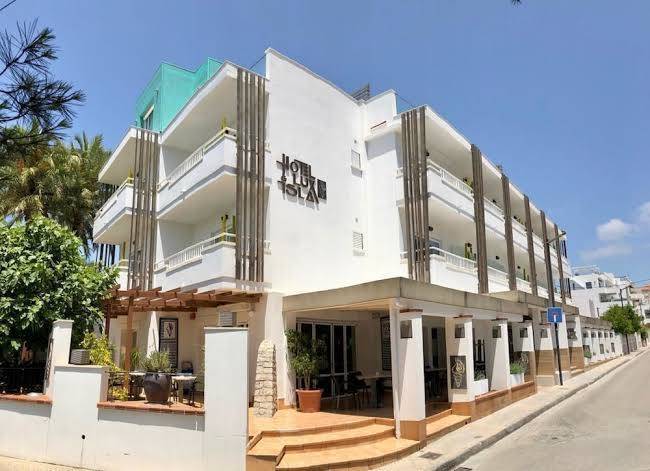 Hotel Lux Isla Image