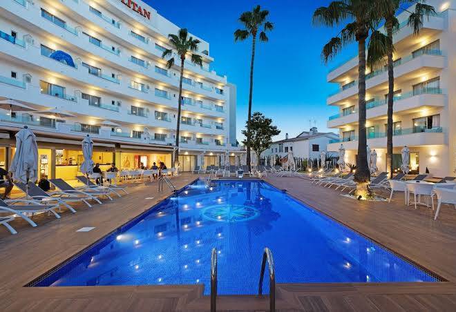Hotel metropolitan playa