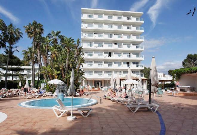 Hotel Oleander Image