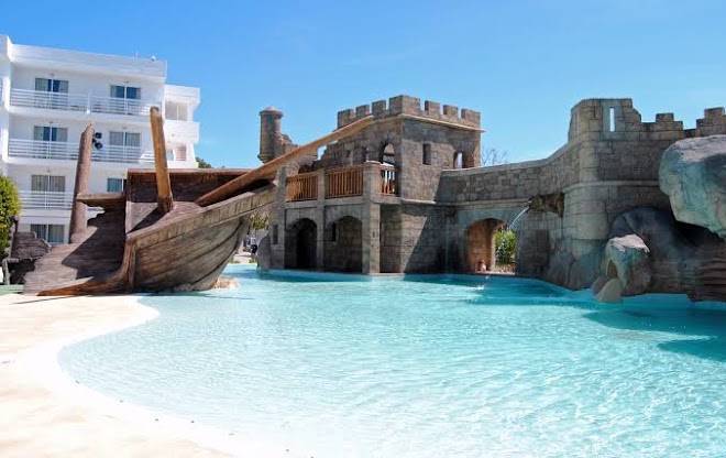 Pirates village