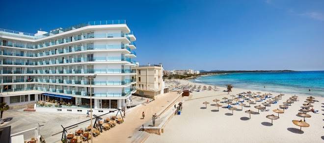 Universal hotel perla