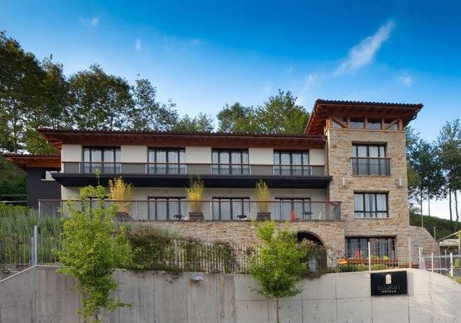 Ellauri hotel landscape spa