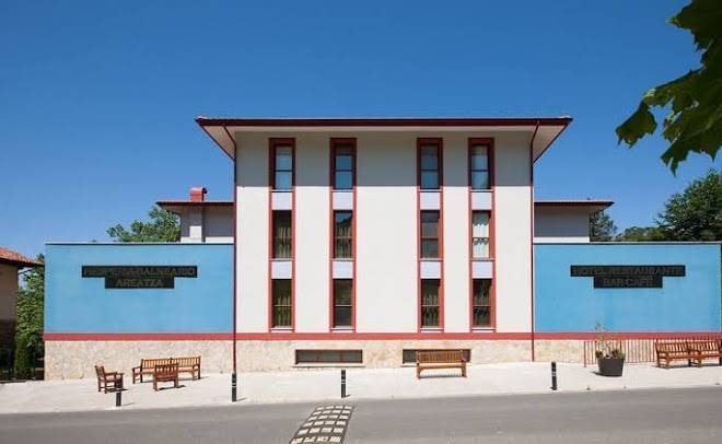 Hotel balneario areatza