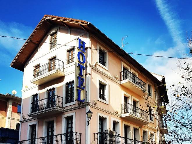 Hotel lauaxeta etxea