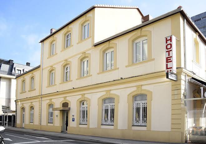 Hotel terminus