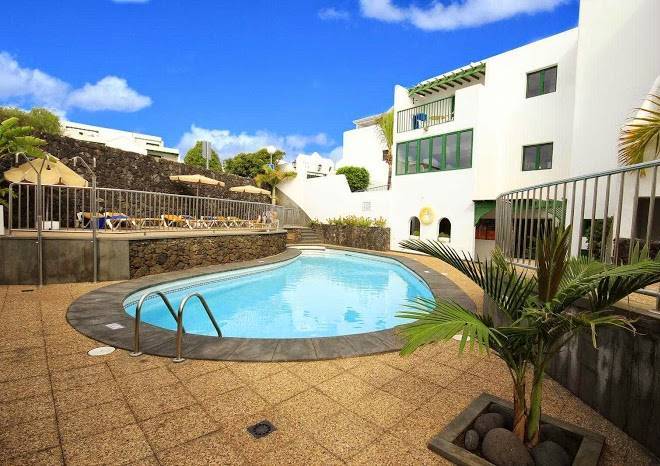 Apartamentos acuario sol
